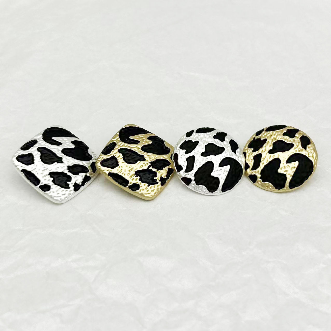 6PCS/lot 23mm Square Leopard P - Button Hole Cutter 评论和价格