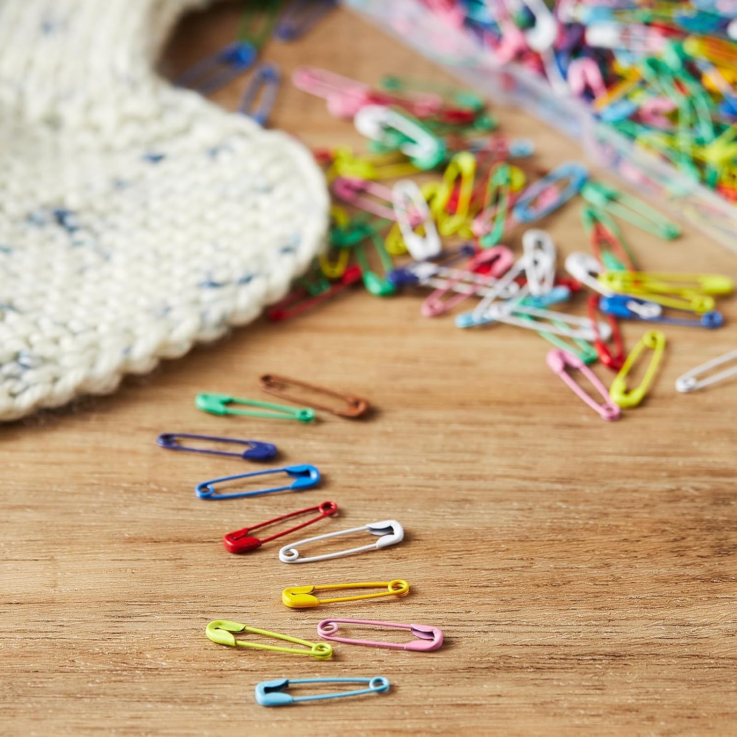Colored Safety Pins,0.75 Inch  - Sewing Garments 评论和价格