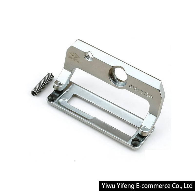 JUKI LBH-781 Buttonhole Presse - Sewing Expert 评论和价格