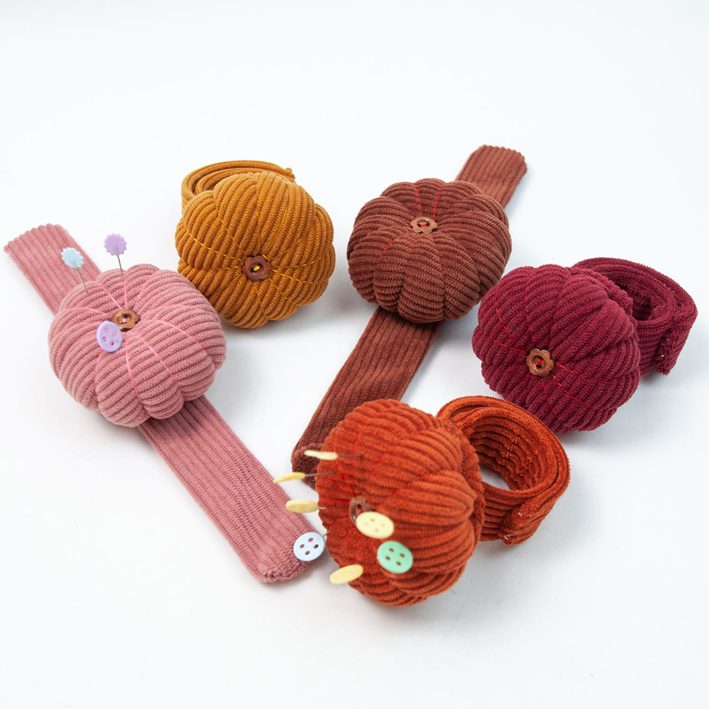 Pumpkins Wrist Pin Cushion Set - Sewing Pin Cushion 评论和价格